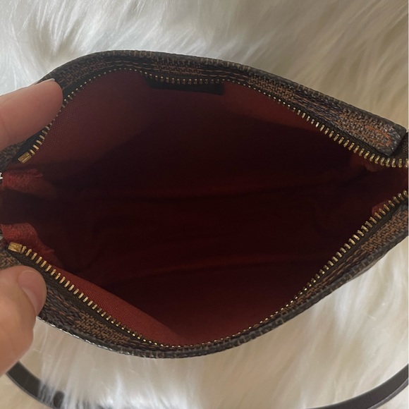 Louis Vuitton Damier Trousse Cosmetique - Picture 7 of 11